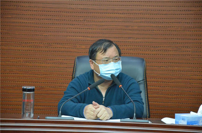 陳鴻云召開(kāi)重點(diǎn)項(xiàng)目疫情防控和復(fù)工復(fù)產(chǎn)工作專(zhuān)題調(diào)度會(huì)