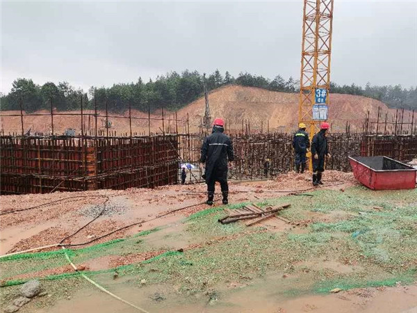 災(zāi)后清理快速到位，重點(diǎn)項(xiàng)目及時(shí)復(fù)工——城投集團(tuán)快速應(yīng)對(duì)災(zāi)情