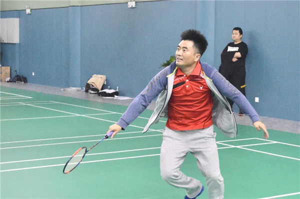 城投集團舉辦“奮斗城投，‘羽’你同行”羽毛球比賽