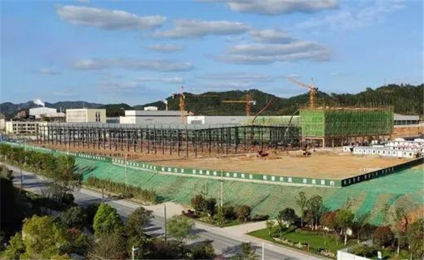 景德鎮(zhèn)中日先進(jìn)陶瓷產(chǎn)業(yè)園一期廠(chǎng)房主體結(jié)構(gòu)建設(shè)本月底完成